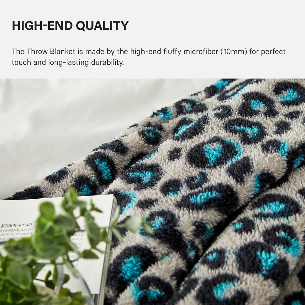 [Made in Korea] Leopard Sherpa Throw Blanket - Grey & Mint - KN FLAX
